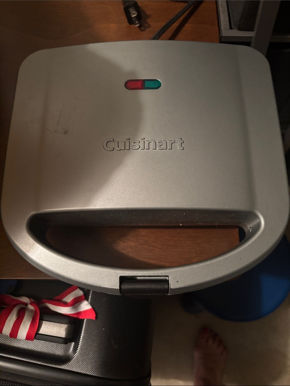 Cuisinart Silver Sandwich Maker with Red and Green Indicator Lights